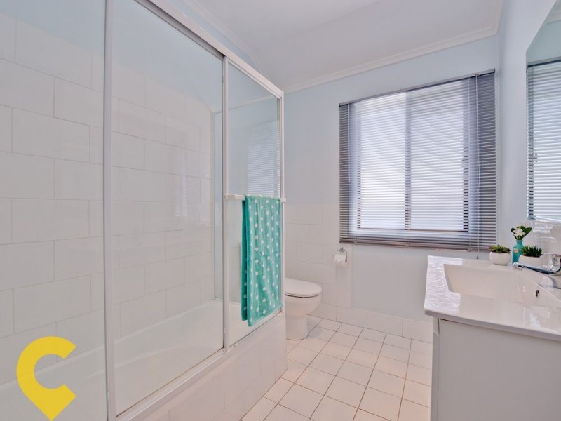 70 Bernecker Street, Carina QLD 4152