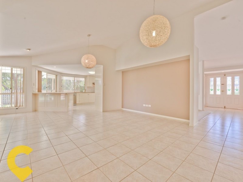 106 Michelangelo Crescent, Mackenzie QLD 4156