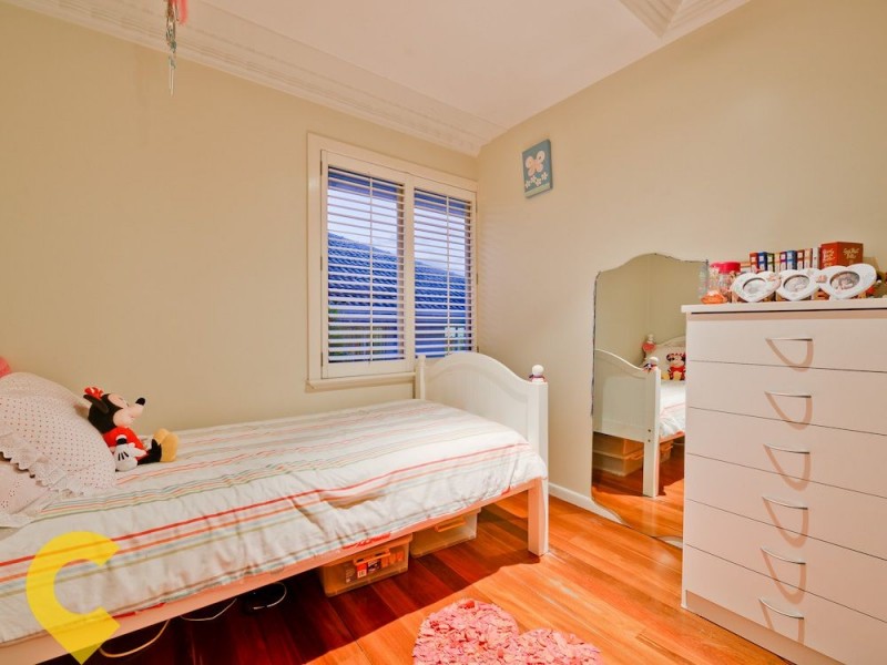 43 Nicholson Street, Greenslopes QLD 4120