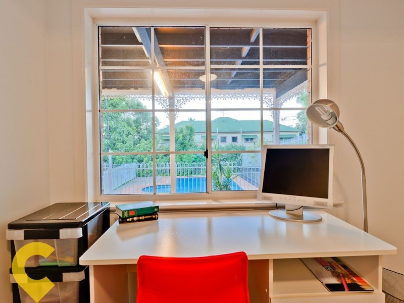 43 Nicholson Street, Greenslopes QLD 4120