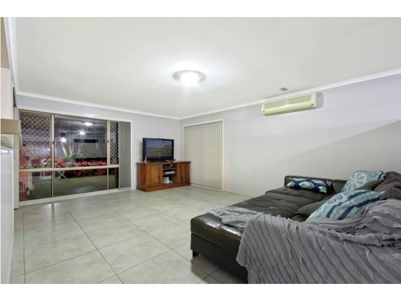 44 Mindona Street, Wishart QLD 4122