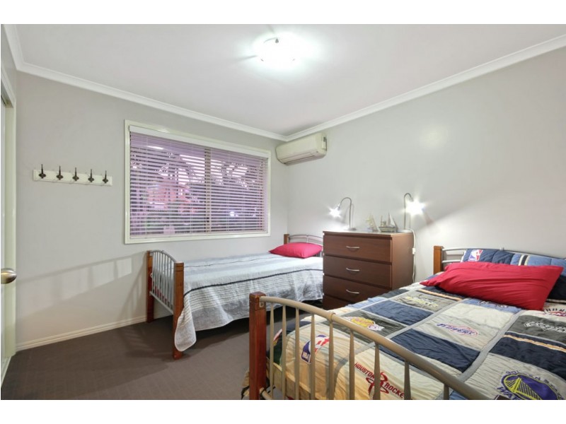 44 Mindona Street, Wishart QLD 4122