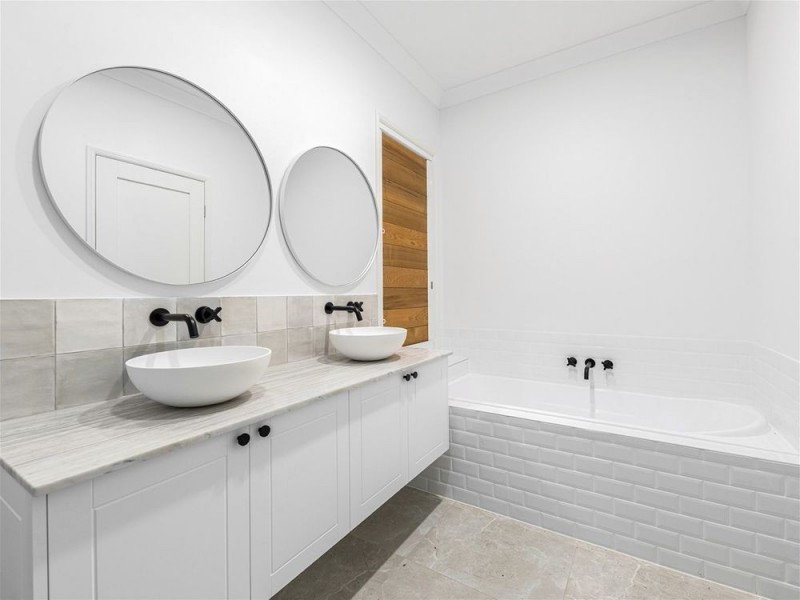 295 Wardell Street, Enoggera QLD 4051