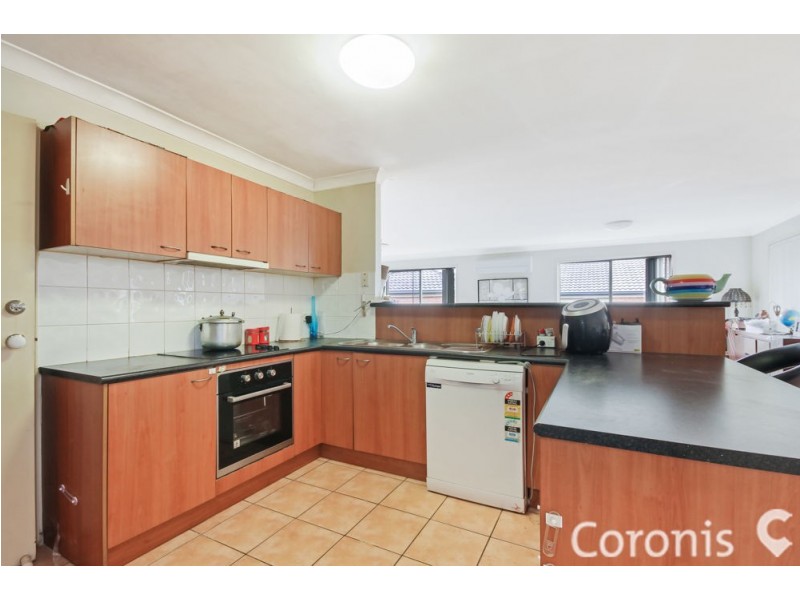 60 Silky Oak Crescent, Carindale QLD 4152