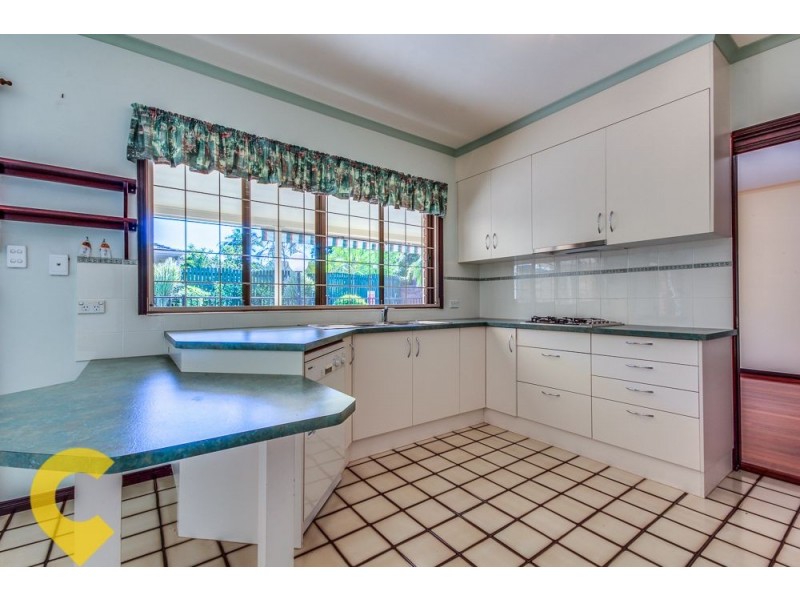 10 Parnassus Street, Robertson QLD 4109