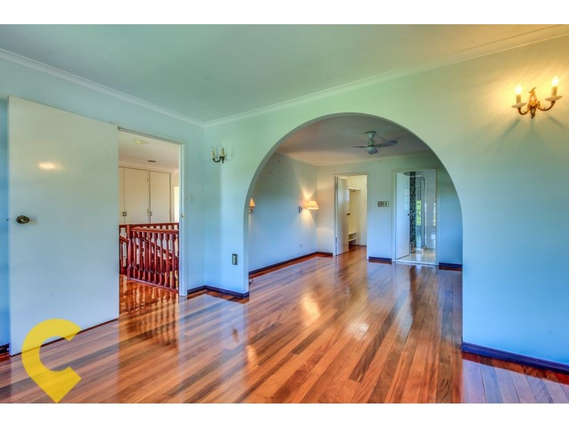 10 Parnassus Street, Robertson QLD 4109