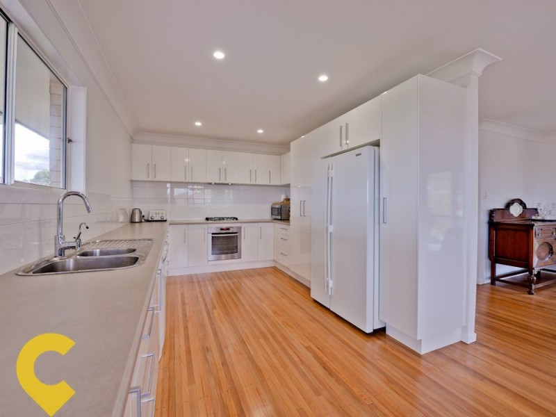 3 Mourilyan Street, Mansfield QLD 4122