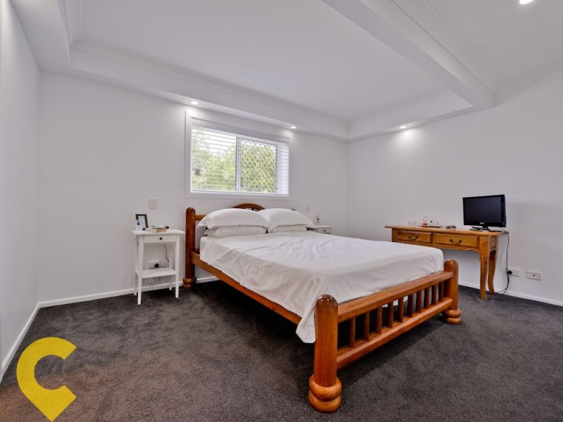 3 Mourilyan Street, Mansfield QLD 4122