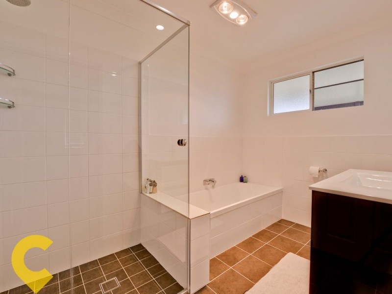 3 Mourilyan Street, Mansfield QLD 4122