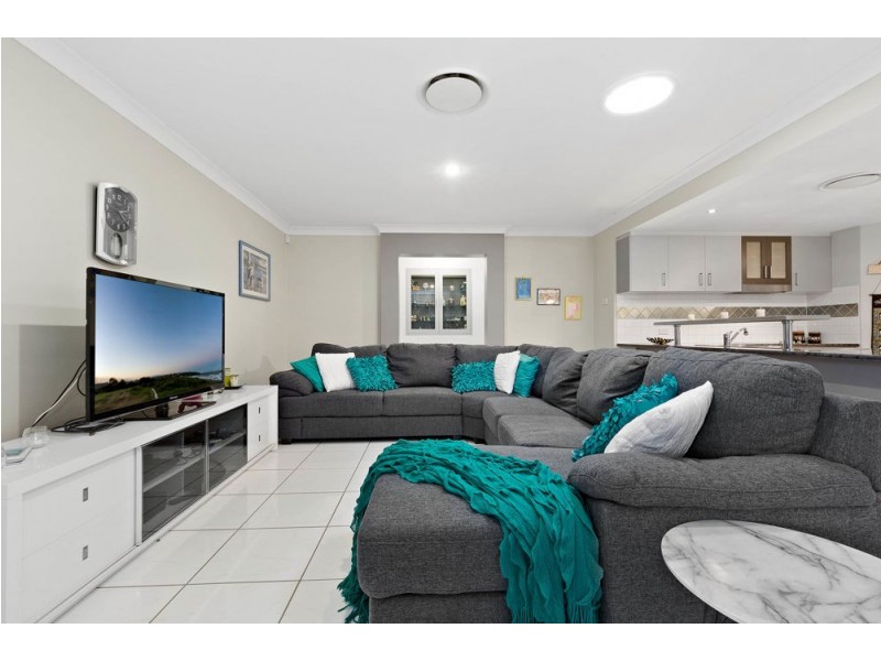 17 Moreton Road, Thornlands QLD 4164