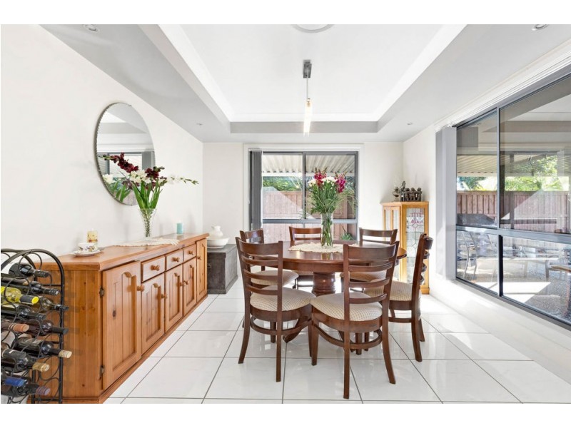 17 Moreton Road, Thornlands QLD 4164