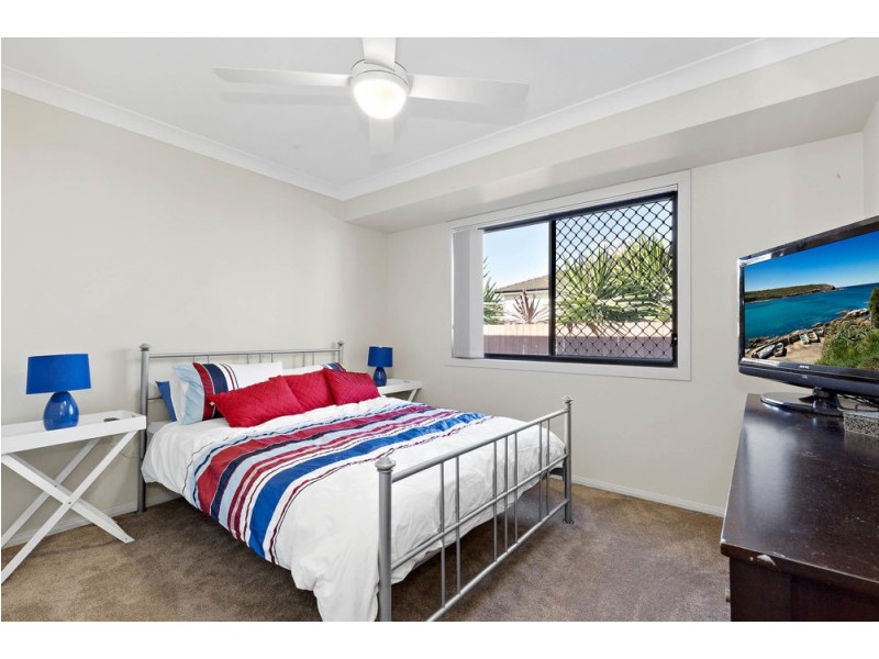 17 Moreton Road, Thornlands QLD 4164