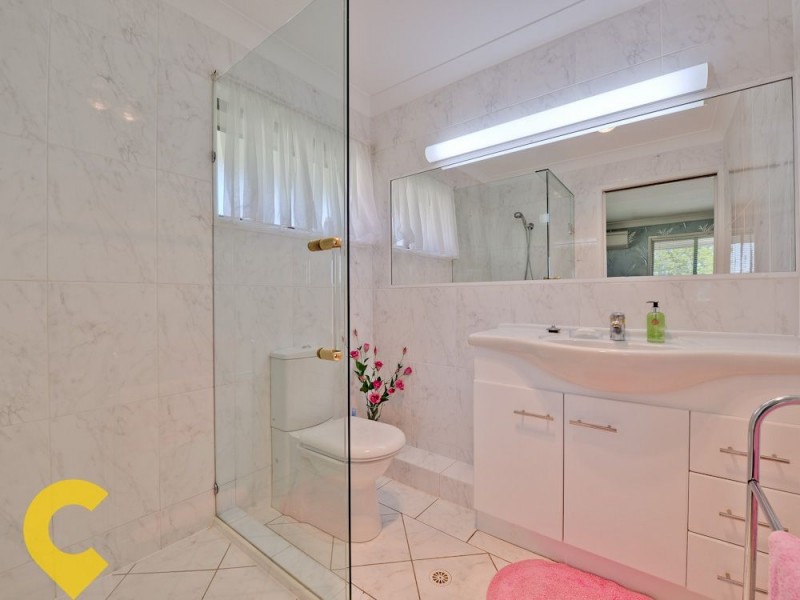 9 Putnam Street, Wishart QLD 4122