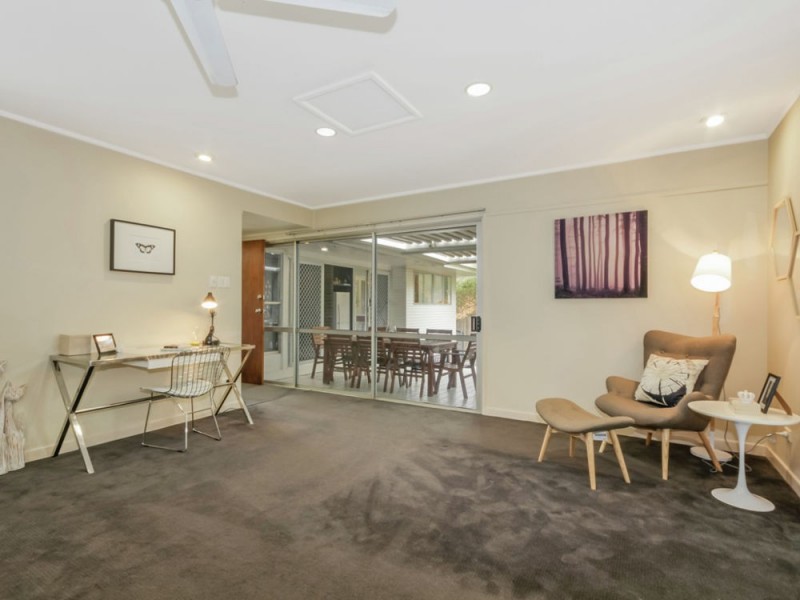 4 Dahl Street, Tarragindi QLD 4121