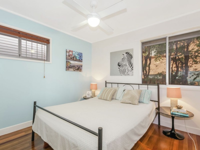 4 Dahl Street, Tarragindi QLD 4121