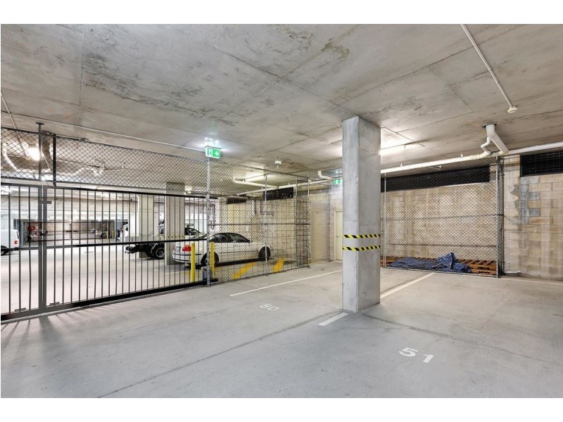 11/11-15 Kitchener Street, Coorparoo QLD 4151