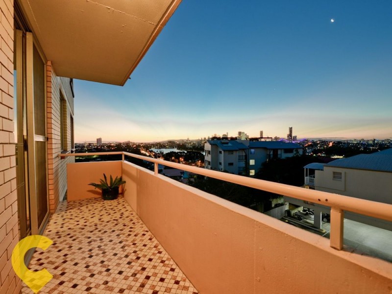 12/84 Norman Crescent, Norman Park QLD 4170