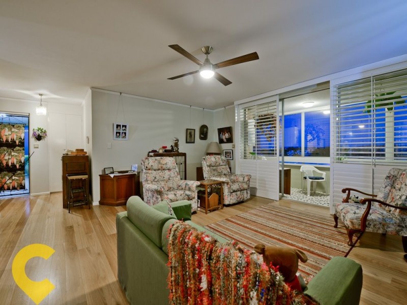 12/84 Norman Crescent, Norman Park QLD 4170