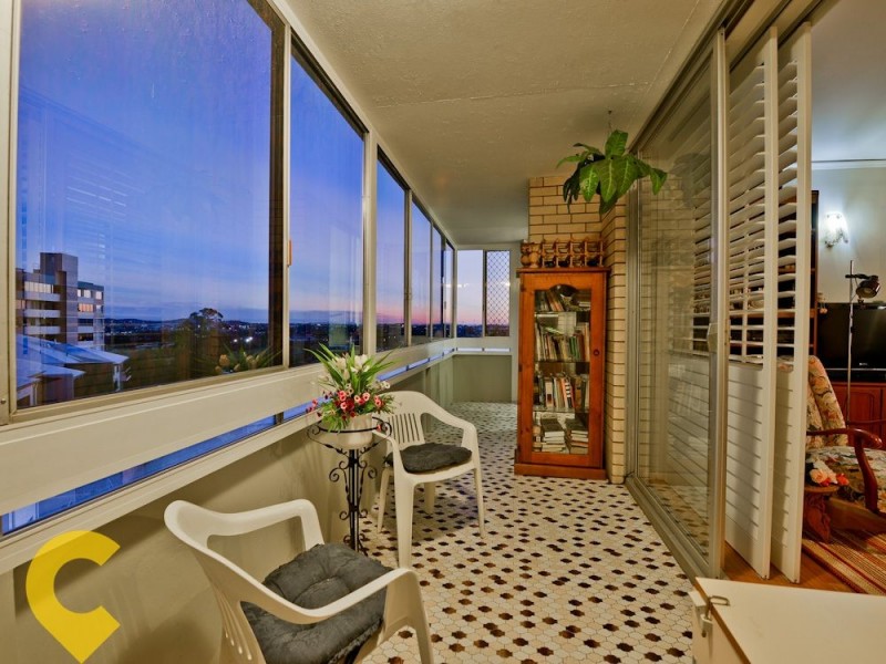 12/84 Norman Crescent, Norman Park QLD 4170