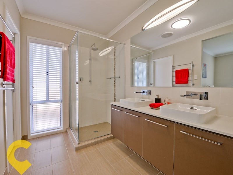 49 Foxwood Circuit, Wakerley QLD 4154