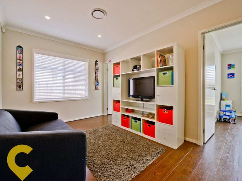 49 Foxwood Circuit, Wakerley QLD 4154