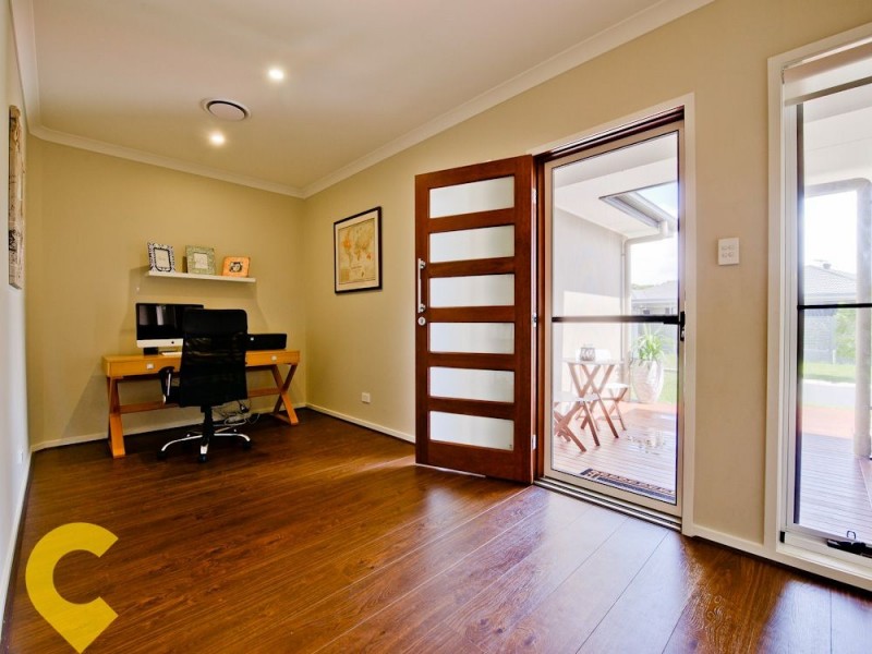 49 Foxwood Circuit, Wakerley QLD 4154