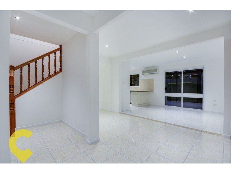 1 Muirfield Street, Macgregor QLD 4109