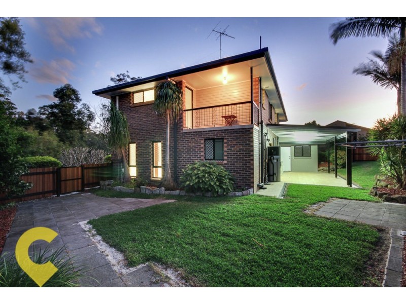 1 Muirfield Street, Macgregor QLD 4109