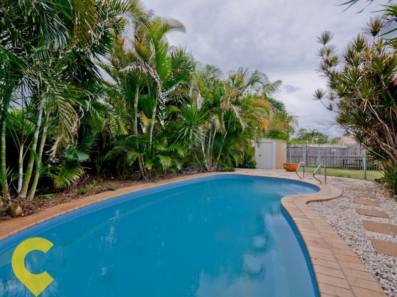 92 Sycamore Parade, Victoria Point QLD 4165