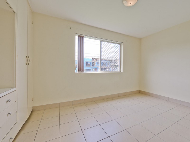 1/10 Bovelles Street, Camp Hill QLD 4152