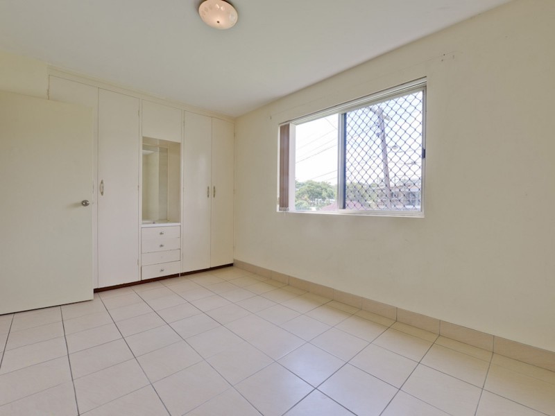 1/10 Bovelles Street, Camp Hill QLD 4152