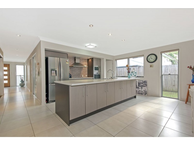 4 McMullan Close, Gumdale QLD 4154