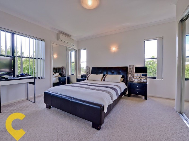 15/30 Gayundah Esplanade, Woody Point QLD 4019