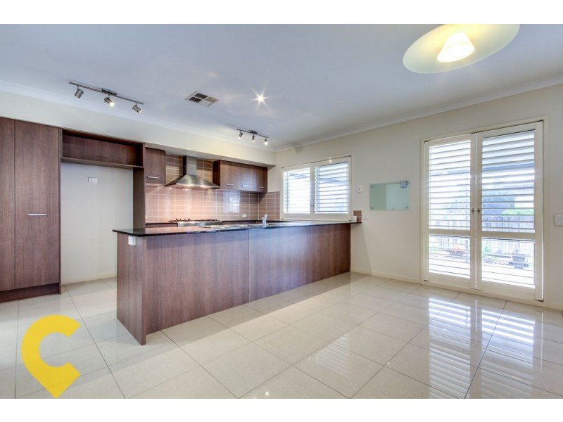 8 Wellington Place, Runcorn QLD 4113