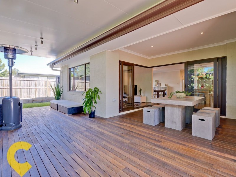 53 Foxwood Cct, Wakerley QLD 4154