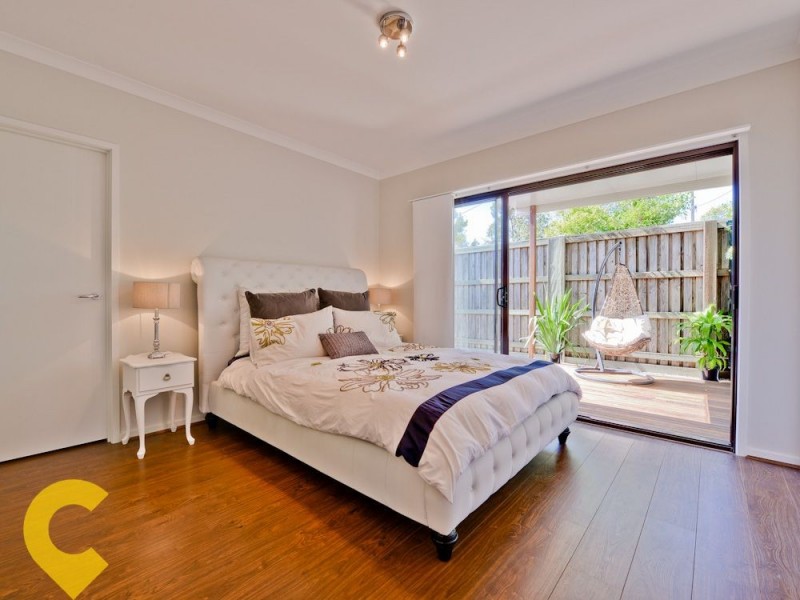 53 Foxwood Cct, Wakerley QLD 4154