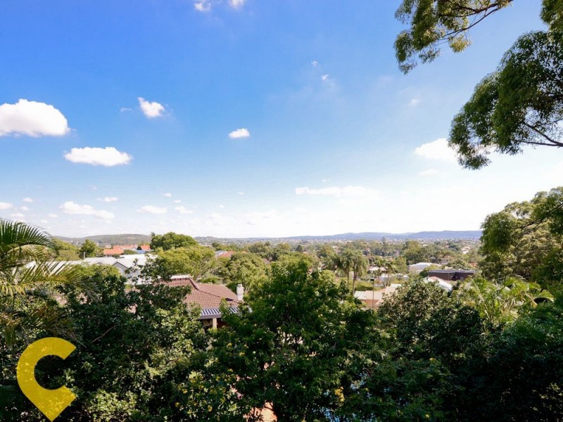 581 Cavendish Road, Coorparoo QLD 4151