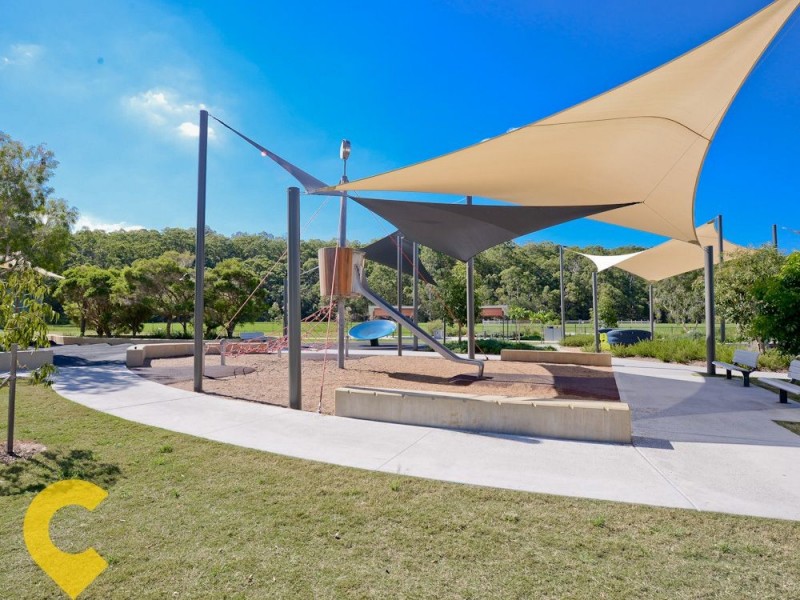 581 Cavendish Road, Coorparoo QLD 4151