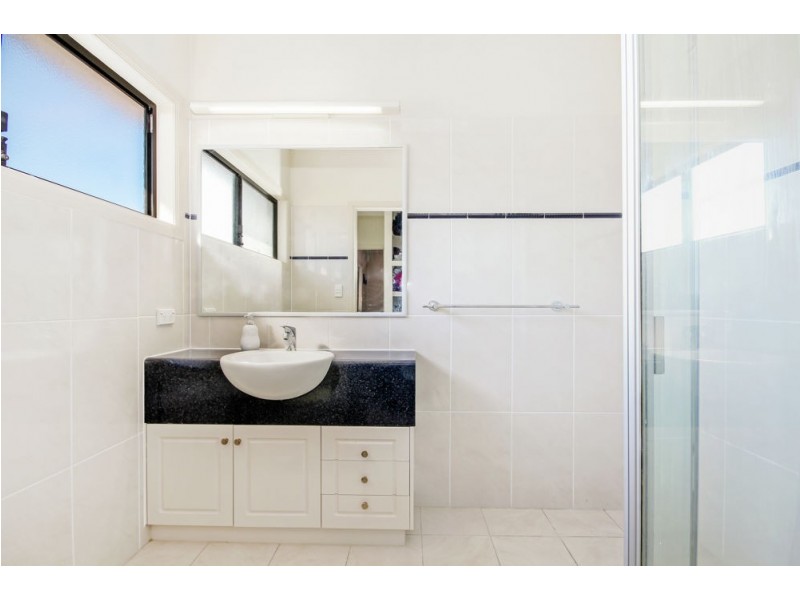 3/19 Daniells Street, Carina QLD 4152