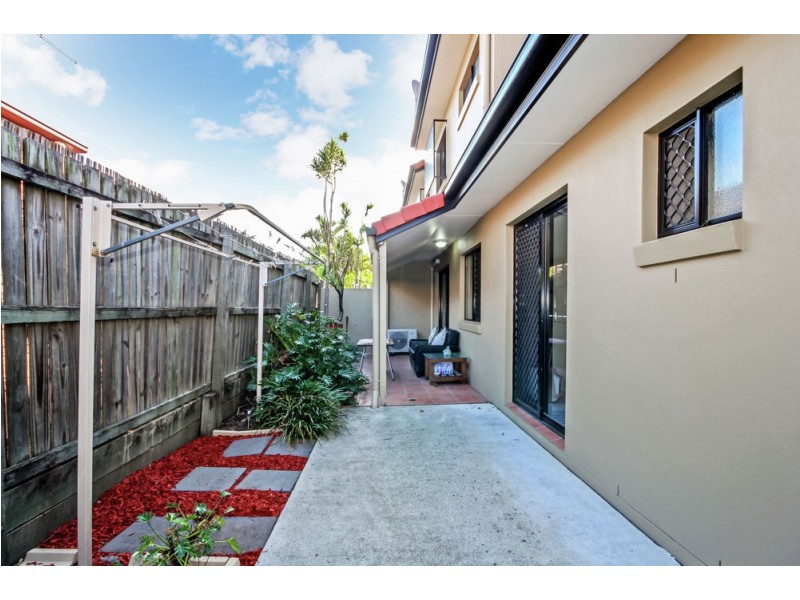 3/19 Daniells Street, Carina QLD 4152