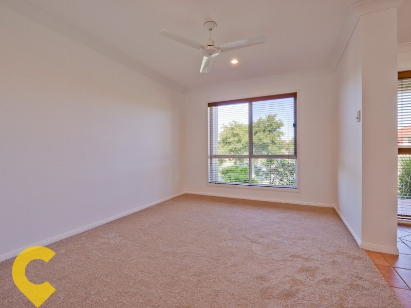 16 Sherwood Place, Wishart QLD 4122