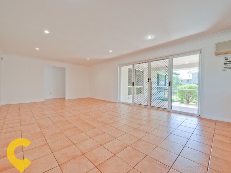 16 Sherwood Place, Wishart QLD 4122