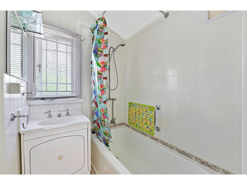 7 Kenneth Street, Tarragindi QLD 4121