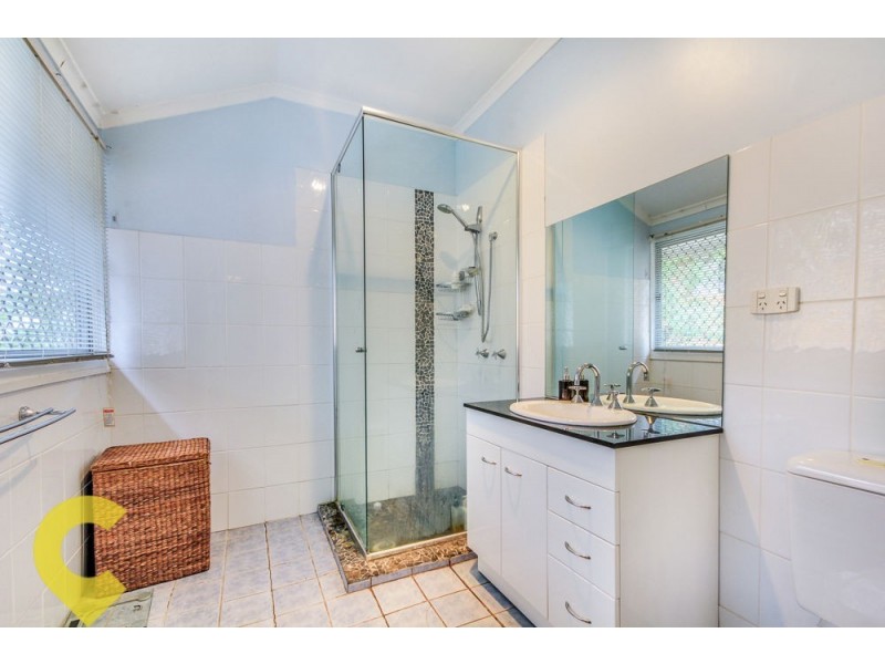 76 Burn Street, Camp Hill QLD 4152