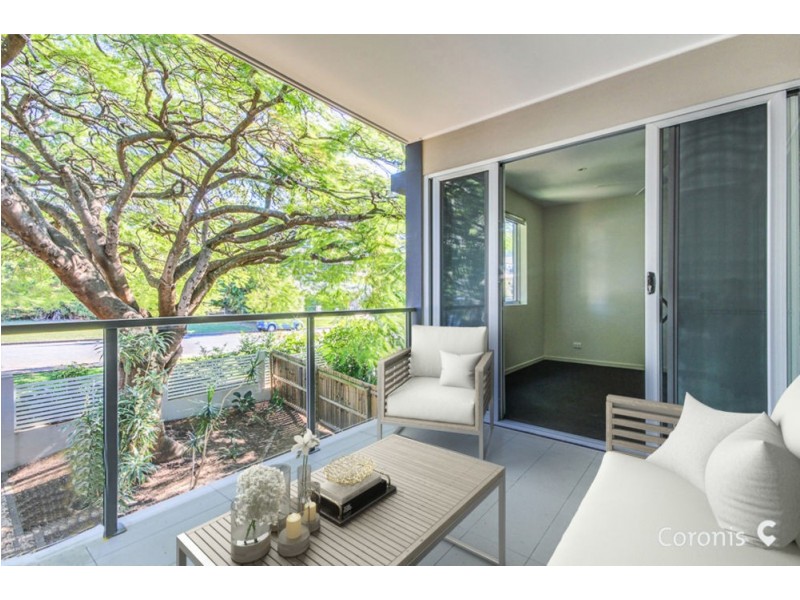 8/15 Kennington Road, Camp Hill QLD 4152