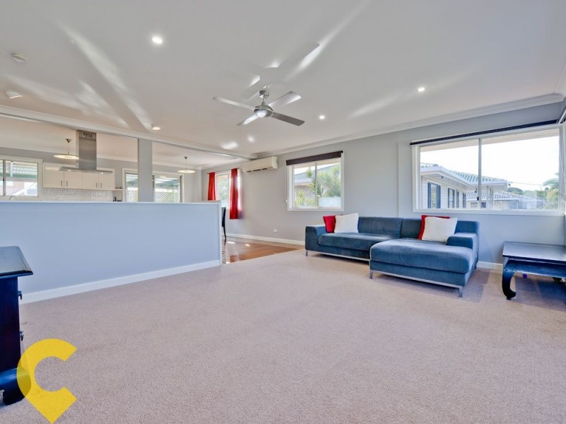 21 Samantha Street, Wynnum West QLD 4178