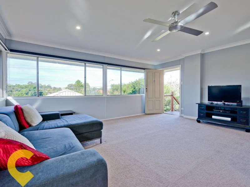 21 Samantha Street, Wynnum West QLD 4178