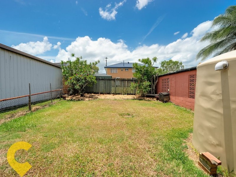 21 Samantha Street, Wynnum West QLD 4178