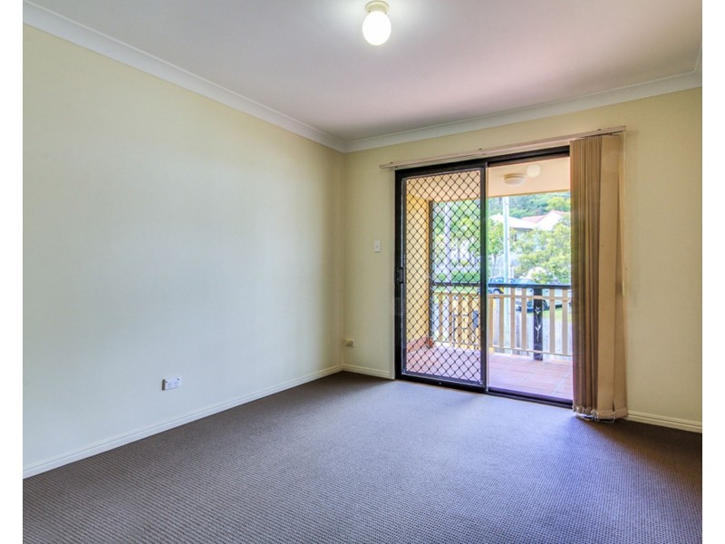 2/5 Barford St, Moorooka QLD 4105