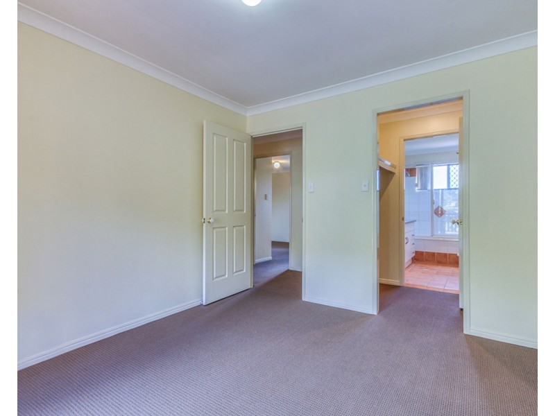 2/5 Barford St, Moorooka QLD 4105